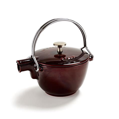 Staub Red Tea Kettle | Tea kettle, Kettle, Tea pots