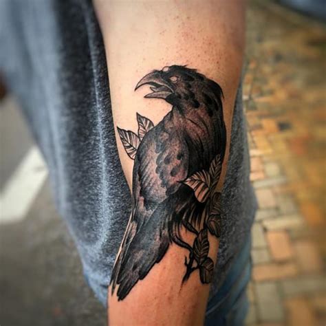 105 Mind-Blowing Crow Tattoos And Their Meaning - AuthorityTattoo