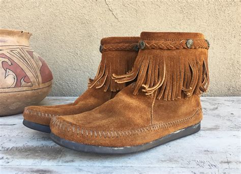 Minnetonka Moccasins Women's Size 8 Brown Suede Hard Sole Moccasin Ankle Boots, Native American ...