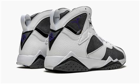 AIR JORDAN 7 RETRO "Flint 2021" - Flykicks