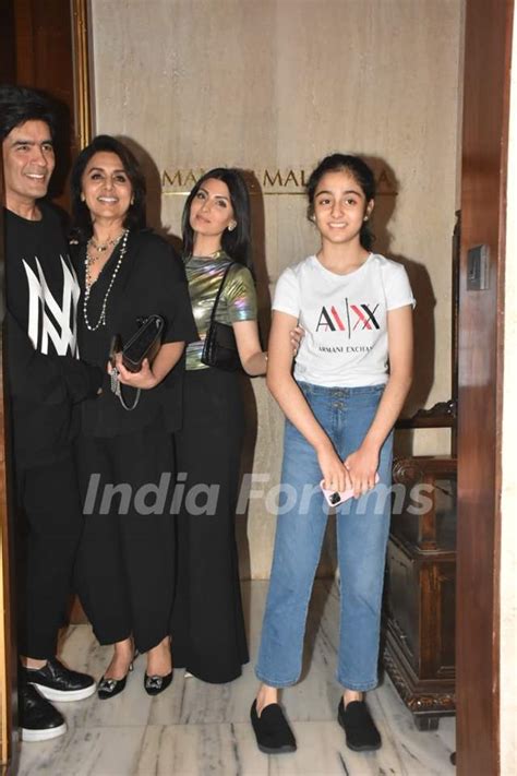 Neetu Kapoor, Riddhima Kapoor Sahani daughter Samara Sahni Manish Malhotra spotted at Bandra Photo