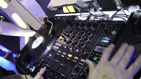 Pioneer DJ Rekordbox DVS for Turntables at NAMM 2016 - YouTube