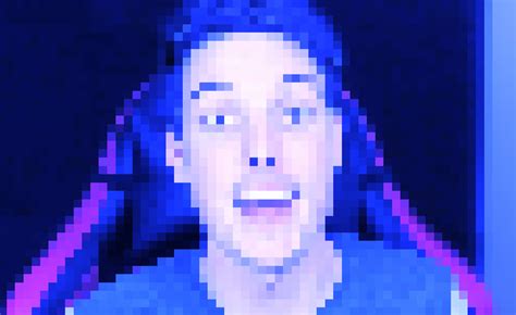 When Lazarbeam's Face cam gets corrupted but he just forgets to record ...