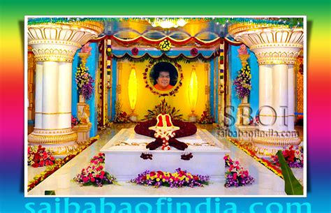 SAI BABA PHOTOS - NEWS - WALLPAPERS - DARSHAN - MANDIR -TRAVEL ...