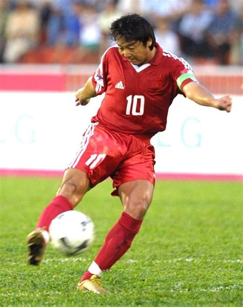 TOP 10 cầu thủ bóng đá Việt Nam hay nhất Lịch Sử