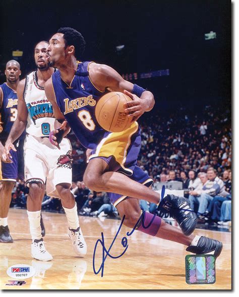 Kobe bryant autograph card - ovasgob