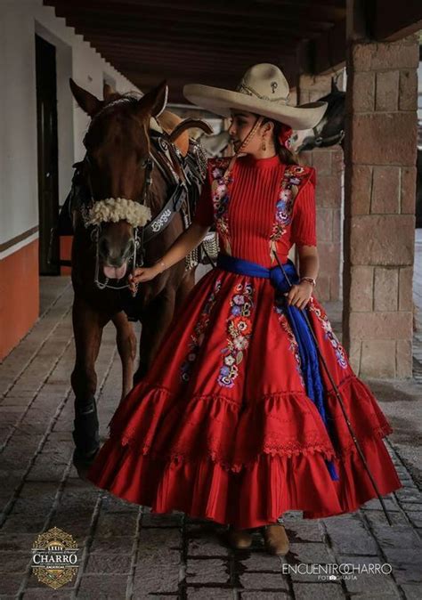 Pin by Cozy4649 on Charrería/Charreada＠Mexican Rodeo | Mexican ...