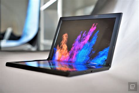 Dell showed off two folding Windows 10 laptops #CES2020 - MSPoweruser