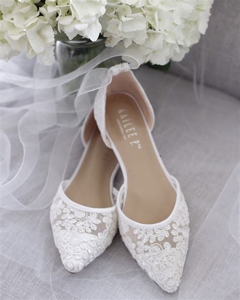 White Wedding Flats Shop | bellvalefarms.com