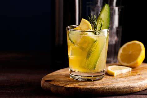 5 Reasons to Choose Craft Cocktails for Your Next Night Out