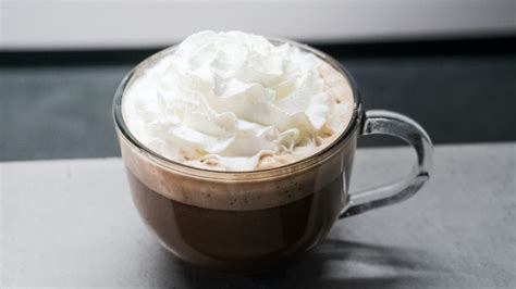 Heavy Whipping Cream in Coffee (Recipe & Tips) | Coffee Affection