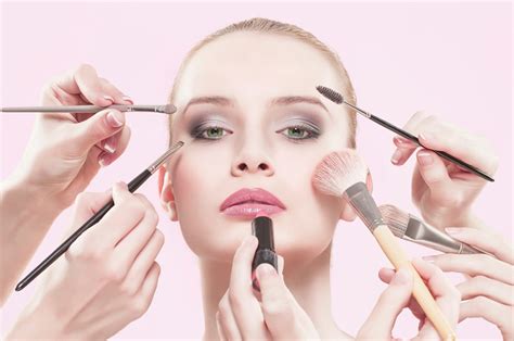 Are You Applying Makeup in the Right Order? | Beautylish