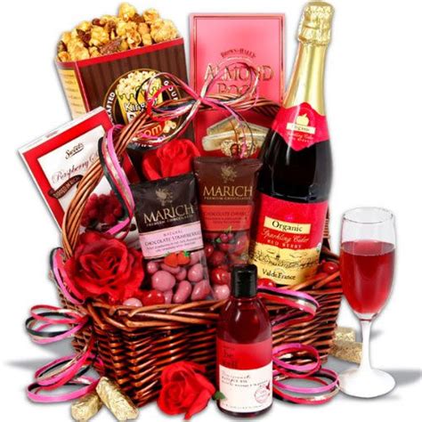 FREE 24+ Valentine’s Day Gifts for your Girlfriend