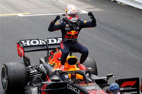 Does Max Verstappen Own a Private Jet? - EssentiallySports