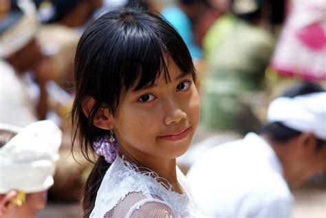 11 Beautiful Indonesian Names and What They Mean