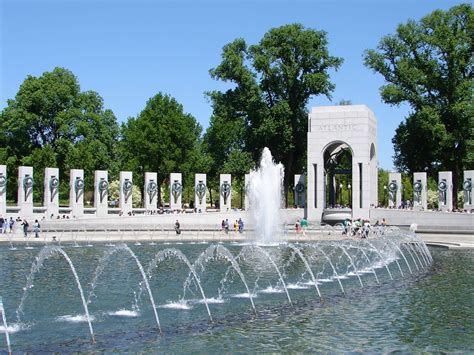 The Best Monuments and Memorials in Washington, D.C. | Washington dc travel, Dc monuments ...