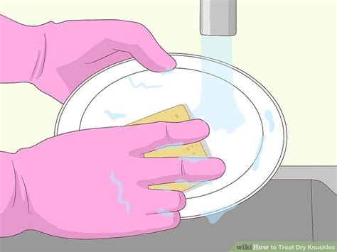 3 Ways to Treat Dry Knuckles - wikiHow