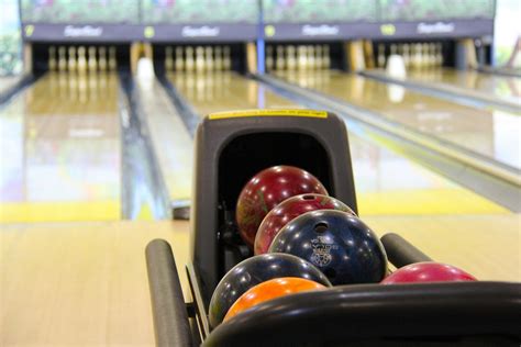 Ultimate Kids Guide - Midsouth: Memphis Area Bowling for Kids