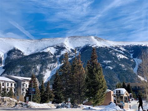 10 Best Budget-Friendly US Winter Resorts You Should Book In 2024