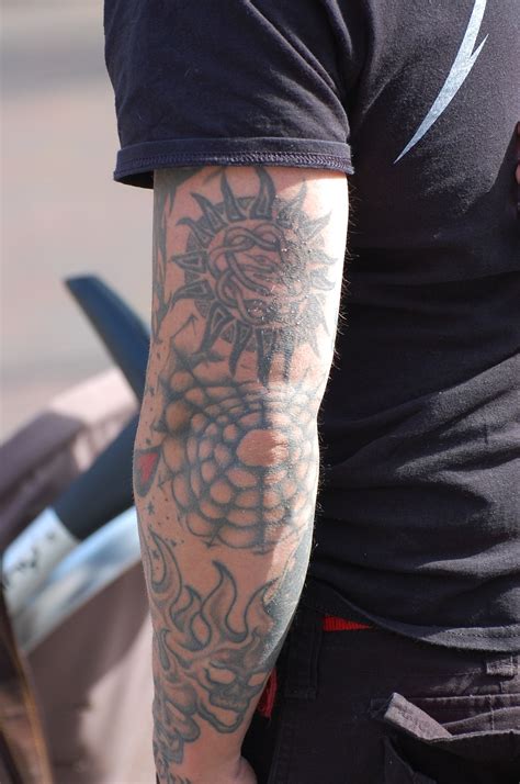 Free Images : man, dark, leg, tattoo, clothing, arm, muscle, human body, thigh, tights 1496x2256 ...