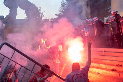 Serbia bans mass gatherings after virus lockdown protests