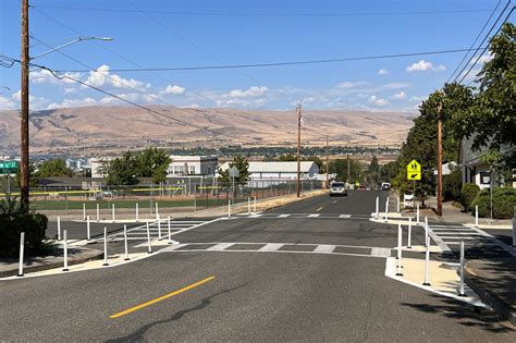 Quick Build in the Dalles - Oregon Safe Routes to Schools