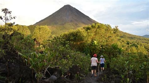 How to Choose the Best Arenal Volcano Experience | kimkim