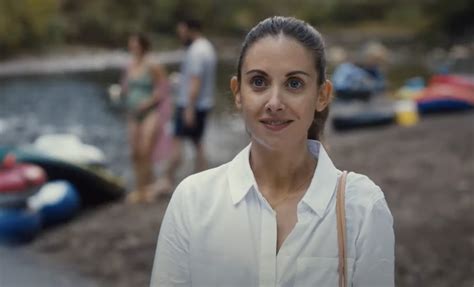 ‘Somebody I Used to Know’ Trailer: Alison Brie Still Loves Her Ex in ...