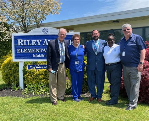 Riley Avenue Security Guard and Nurse Save Student’s Life - Riverhead Central School District