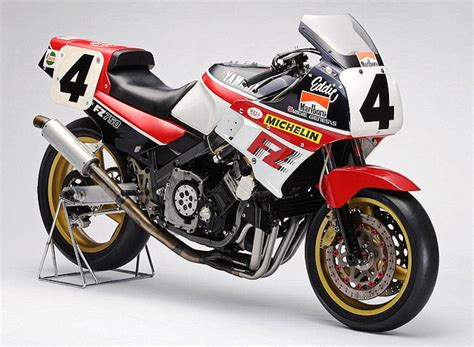 Eddie Lawson - "200 Miglia di Daytona" - RocketGarage - Cafe Racer Magazine