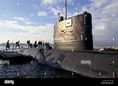 Royal navy submarine crew hi-res stock photography and images - Alamy