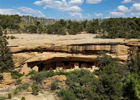 10 Cliff Dwellings of the Ancient Pueblos