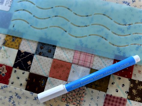 A Sentimental Quilter: Quilting with Stencils