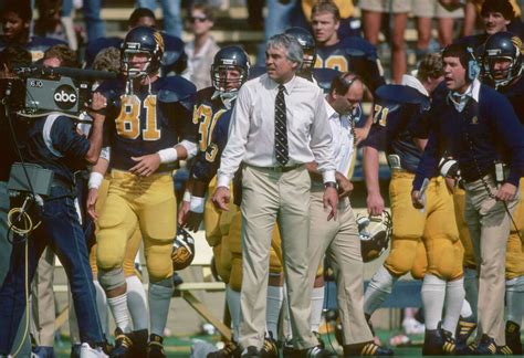 Joe Kapp, former Cal quarterback and head coach, dies at 85