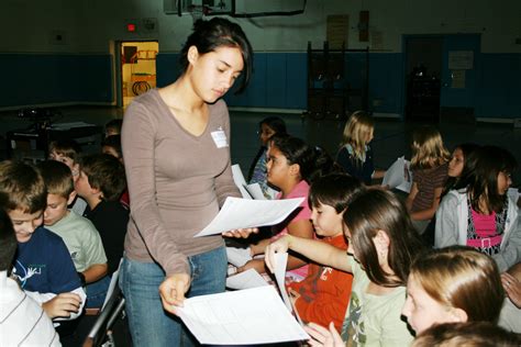 File:FEMA - 40041 - High School Student assists teacher with STEP program..jpg - Wikimedia Commons