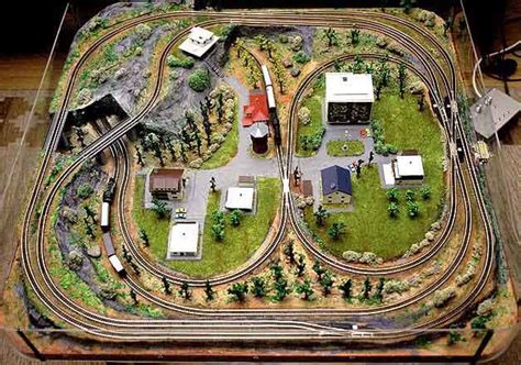 Model Train Resource: Z-Scale Track Plans To Inspire Your Own Layout ...