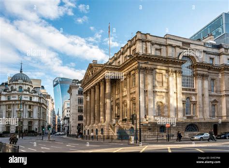 Mansion house london hi-res stock photography and images - Alamy