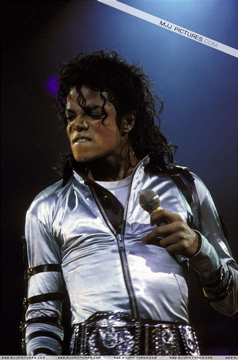 Bad tour - on stage - Michael Jackson Photo (7333128) - Fanpop