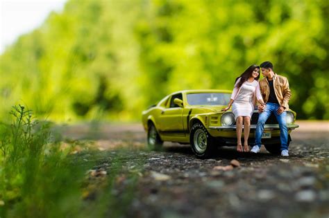 Mesmerizing Miniature Photography Ideas For Pre-Wedding