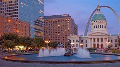 Downtown St. Louis Hotel with Parking | Hyatt Regency St. Louis at The Arch