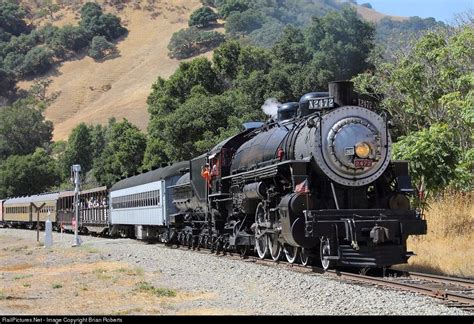 SP 2472 Southern Pacific Railroad Steam 4-6-2 at Brightside, California ...