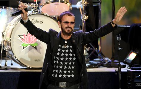 Ringo Starr cancels remaining tour dates amid second bout of COVID-19