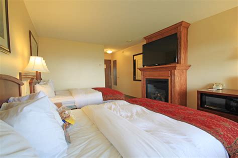 Fireside Inn & Suites - Ocean's Edge - Visit Maine