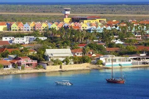 Bonaire island, Caribbean editorial stock image. Image of trip - 176408049