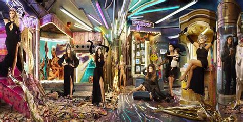 Kardashian Family Christmas Card Cost $250K To Shoot -- 'KUWTK ...