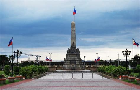 Five Surprising Facts about the Rizal Monument in Luneta Park