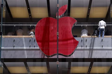 Apple Faces $1 Billion Lawsuit Over iPod Allegations | Entrepreneur