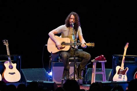 Chris Cornell Performs Live at Moore Theater in Seattle - Gemini Connect Media - Formerly Suzi ...