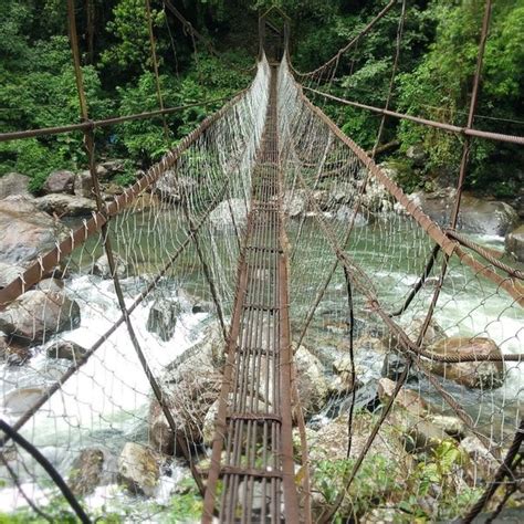 Where is the Umshiang Double Decker Root Bridge located? - Quora