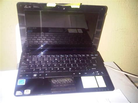 Brand New Asus Mini Laptop + 8.5 Hours Battery Life! - Technology ...